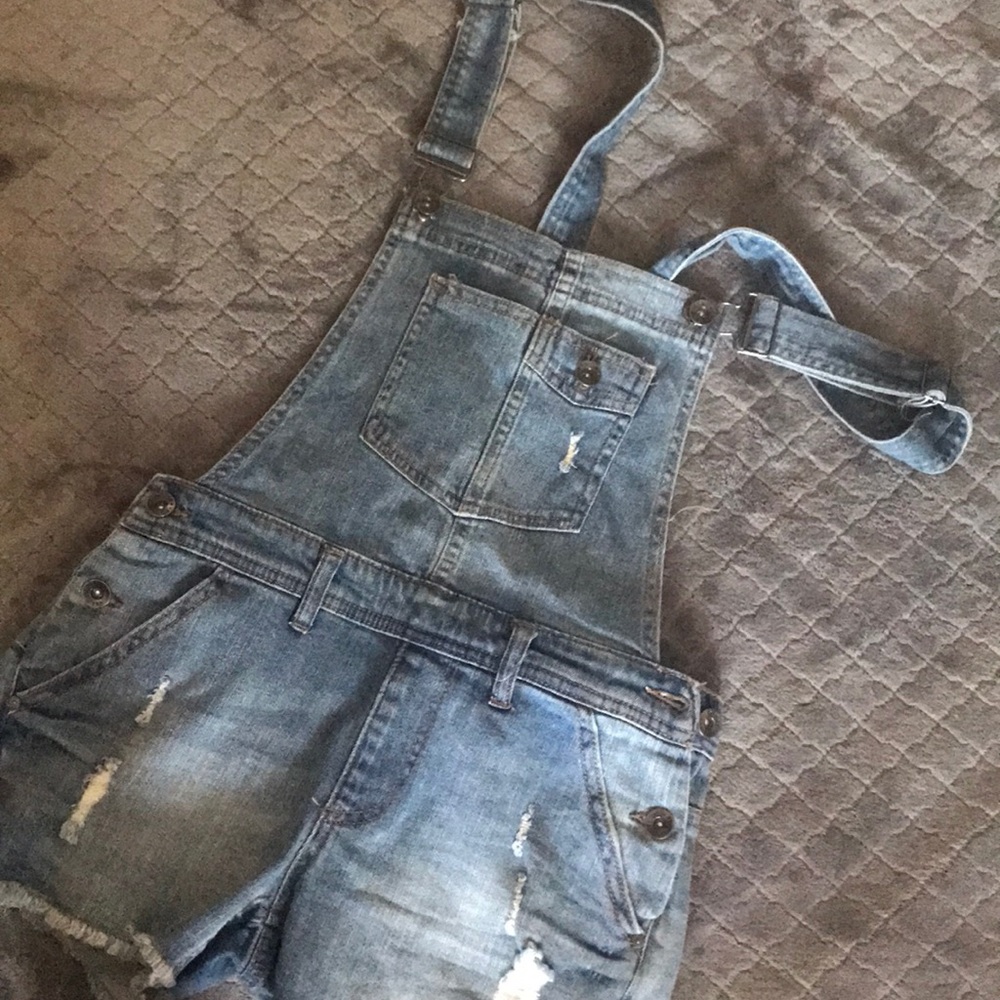 Short overall